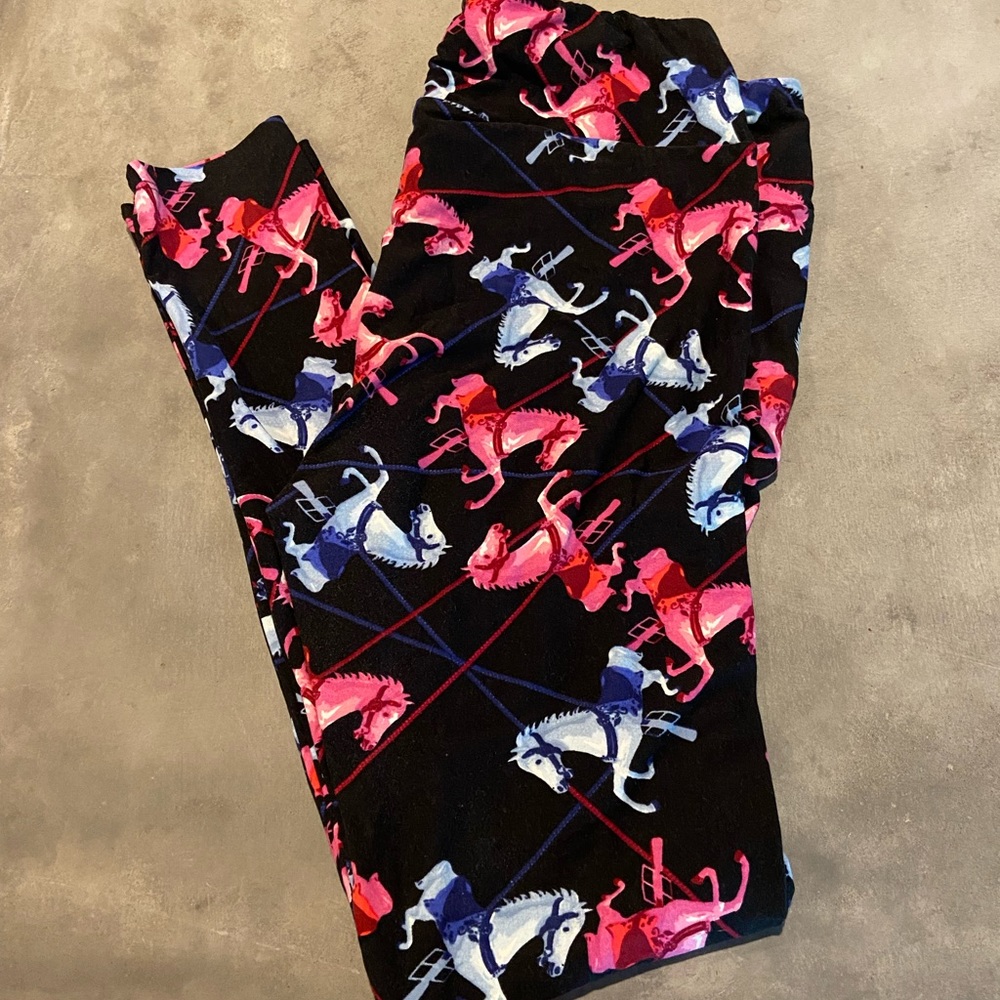 LuLaRoe TC Carousel Leggings